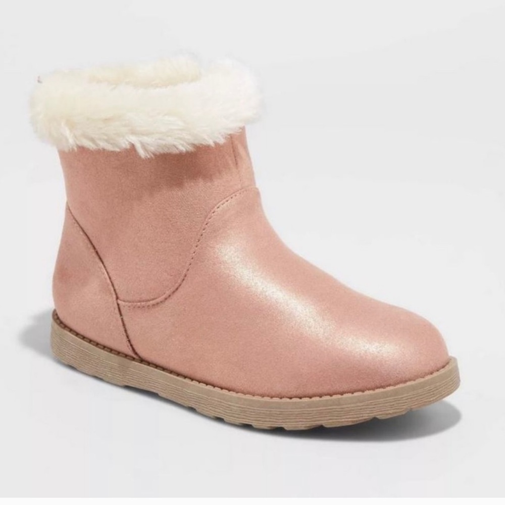 Cat & Jack Girls' Haiden Pink Shearling Boots
